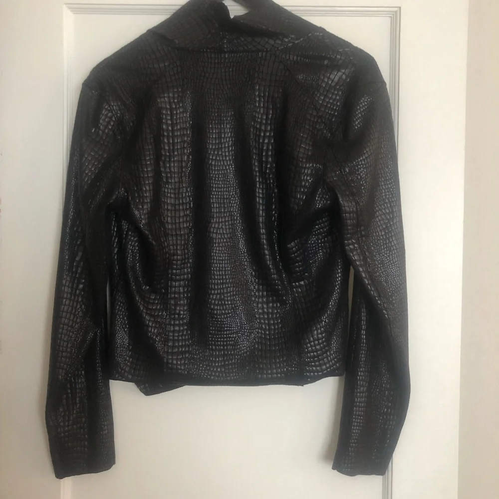 BlankNYC snake print faux leather drape front jacket w/ asymmetrical zip - Picture 3 of 6